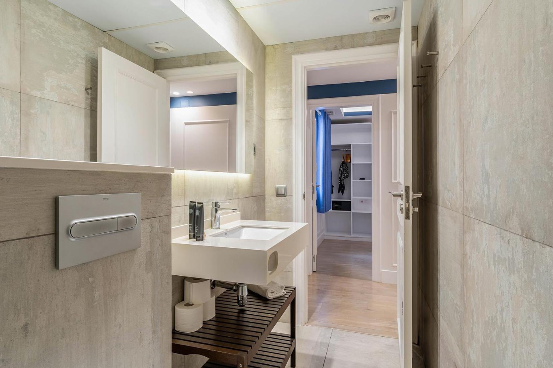 Enjoybcn Colon Appartement